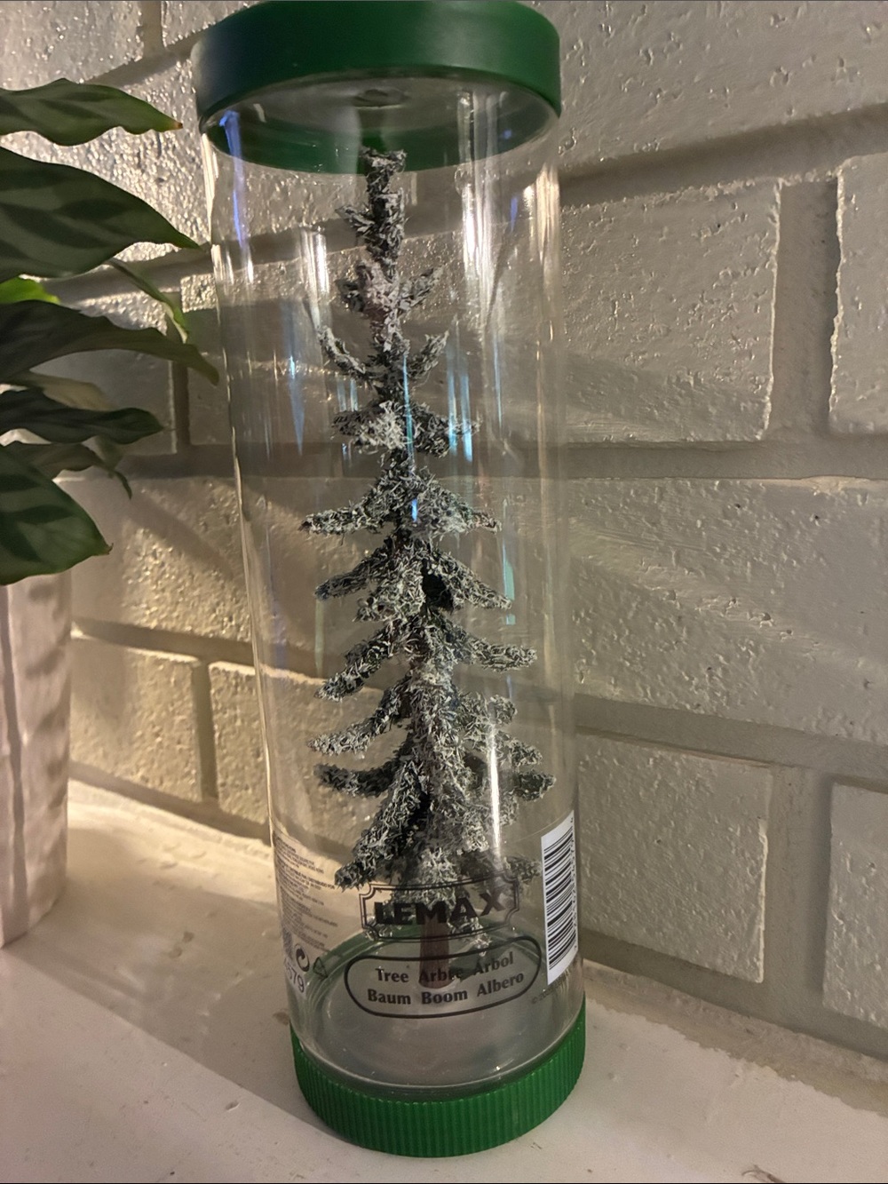 Lemax Village Tree